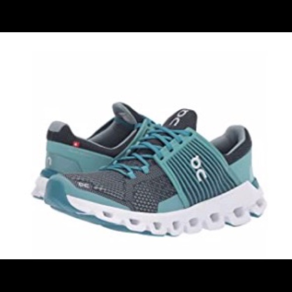Brand new used ONCE oncloud swift teal shoes SOLD